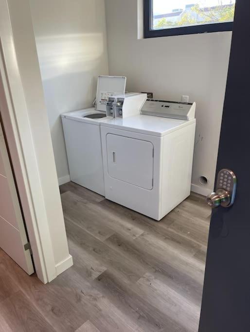 Next To San Diego Downtown - Cali King Size Studio Ngoại thất bức ảnh